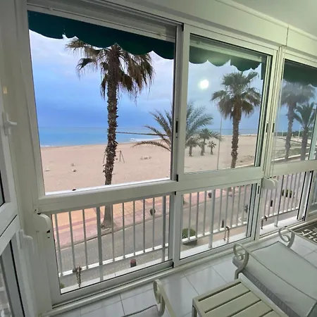 Appartement El Campello, Vista Al Mar Primera Linea De Playa El Campello